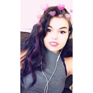 Meet your Posher, Mika